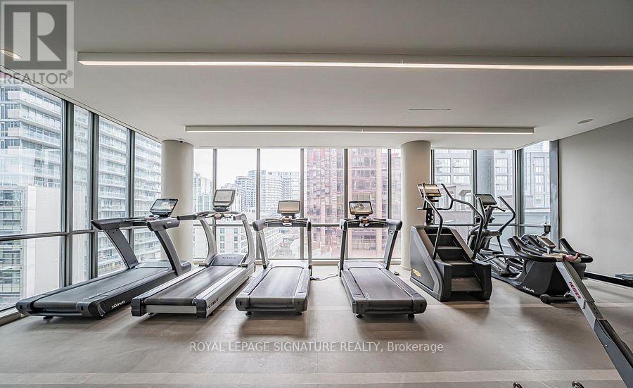 #202 8 CHARLOTTE STREET - Image 36