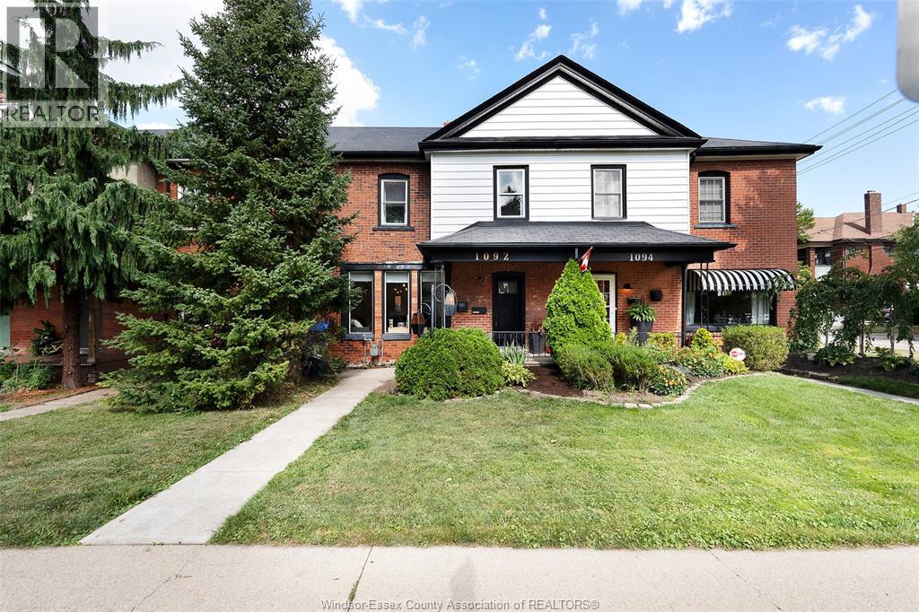 1092 MONMOUTH - 30