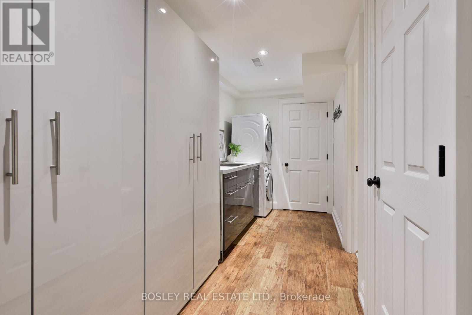 27 MOUNTNOEL AVENUE - Image 40