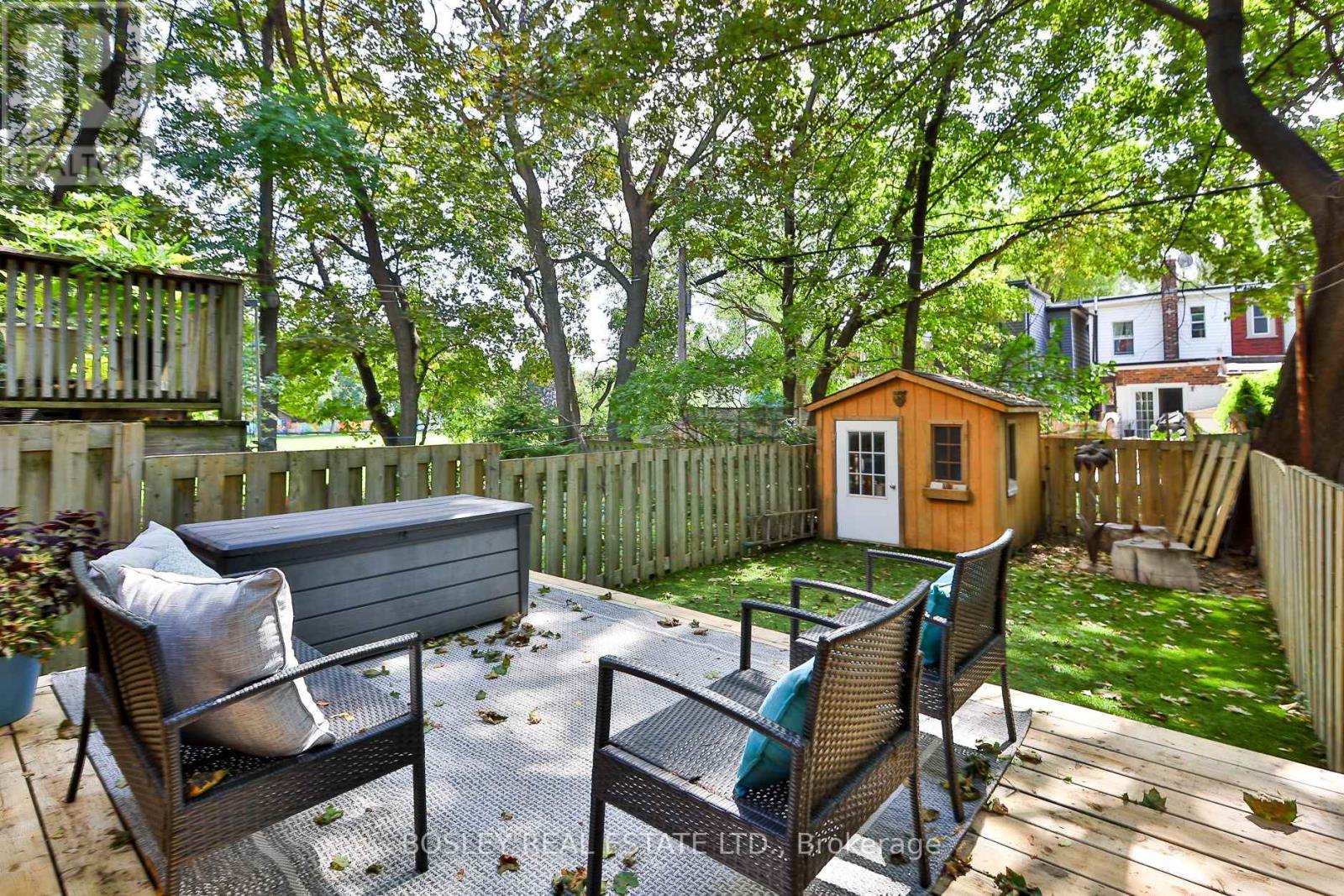 27 MOUNTNOEL AVENUE - 45