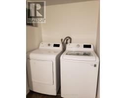 Bsmt - 61 Lewiston Road, Toronto, ON M1P1X8 Photo 18