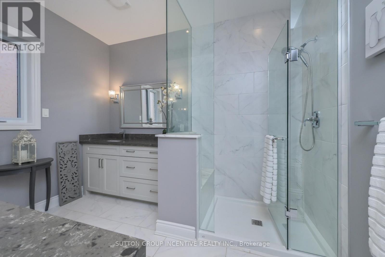 4 WESTMOUNT DRIVE - Image 18