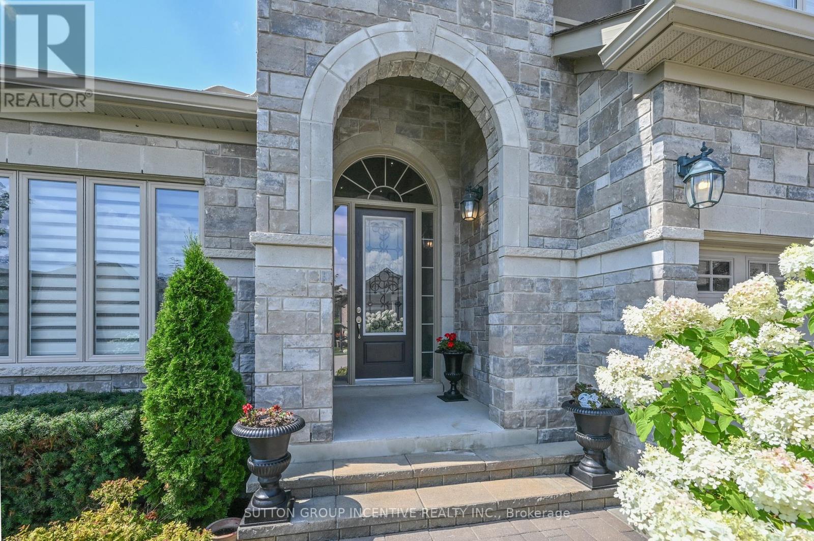 4 WESTMOUNT DRIVE - 2