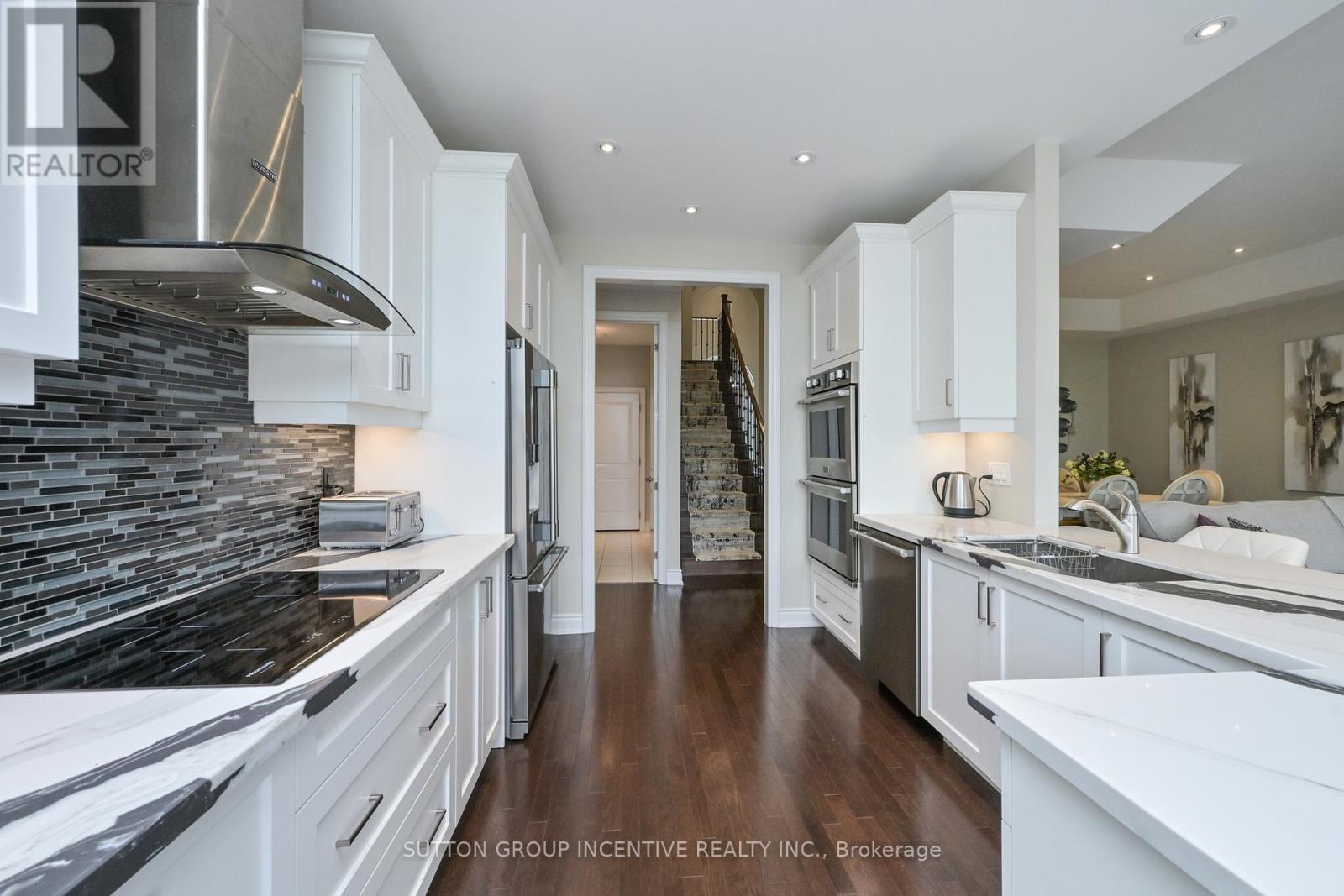 4 WESTMOUNT DRIVE - Image 5