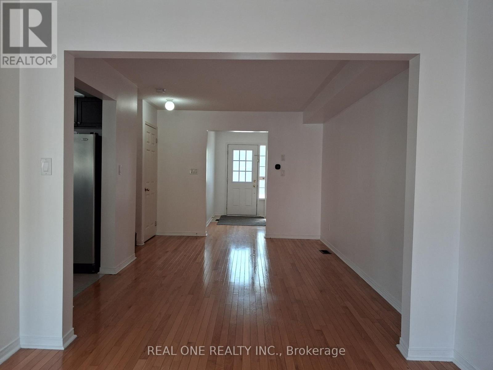 68 MAFFEY CRESCENT - 2