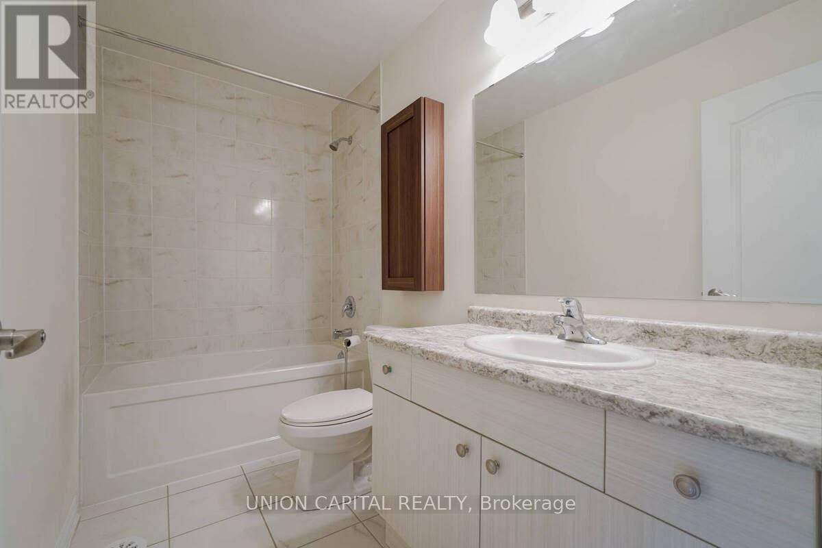 90 CORNELL CENTRE BOULEVARD - Image 37