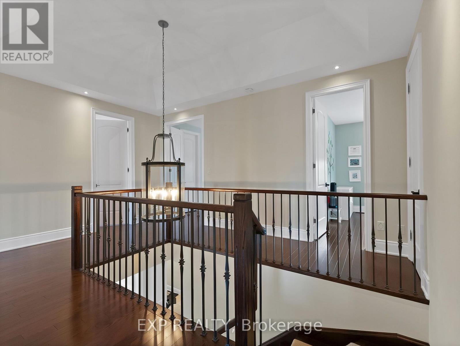 85 ROYAL WEST ROAD - 17