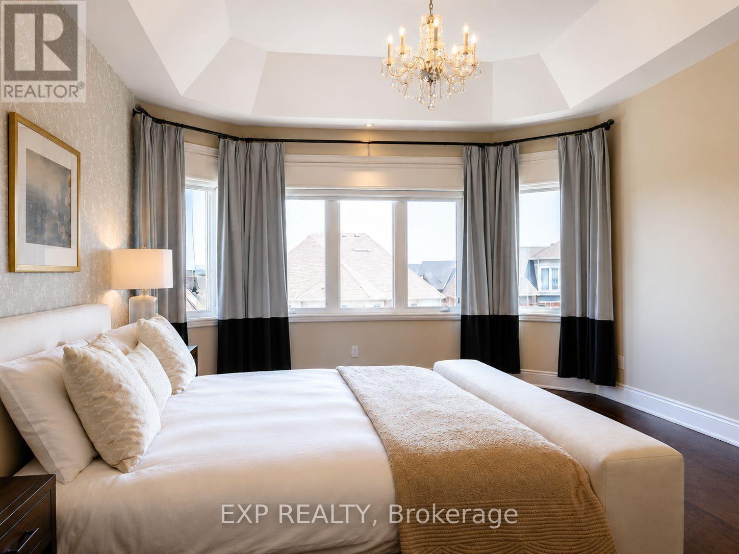 85 ROYAL WEST ROAD - 20