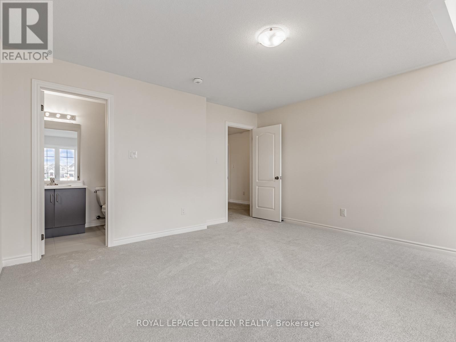 63 FENN CRESCENT - Image 34