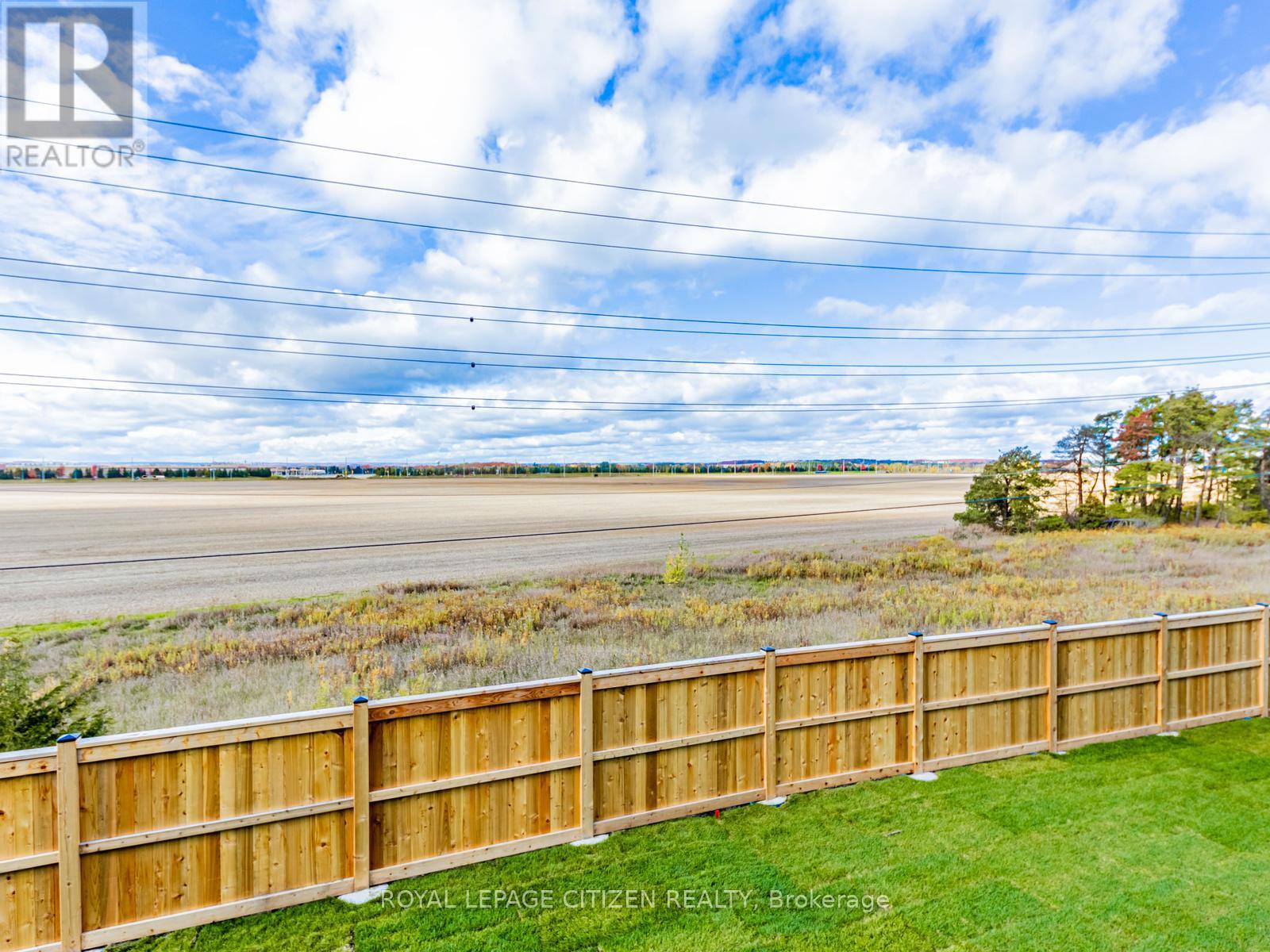 63 FENN CRESCENT - 39