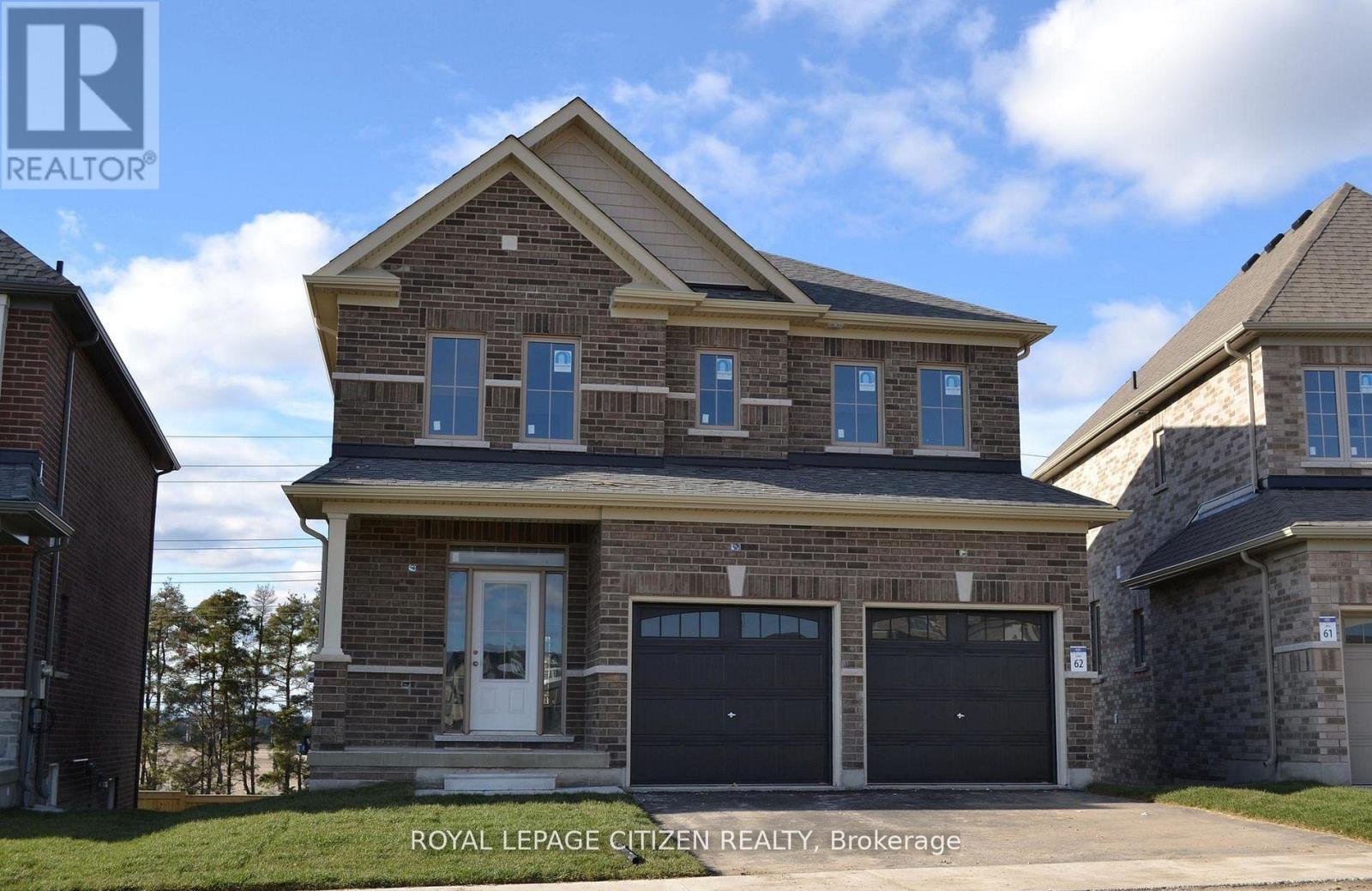 75 FENN CRESCENT - 1