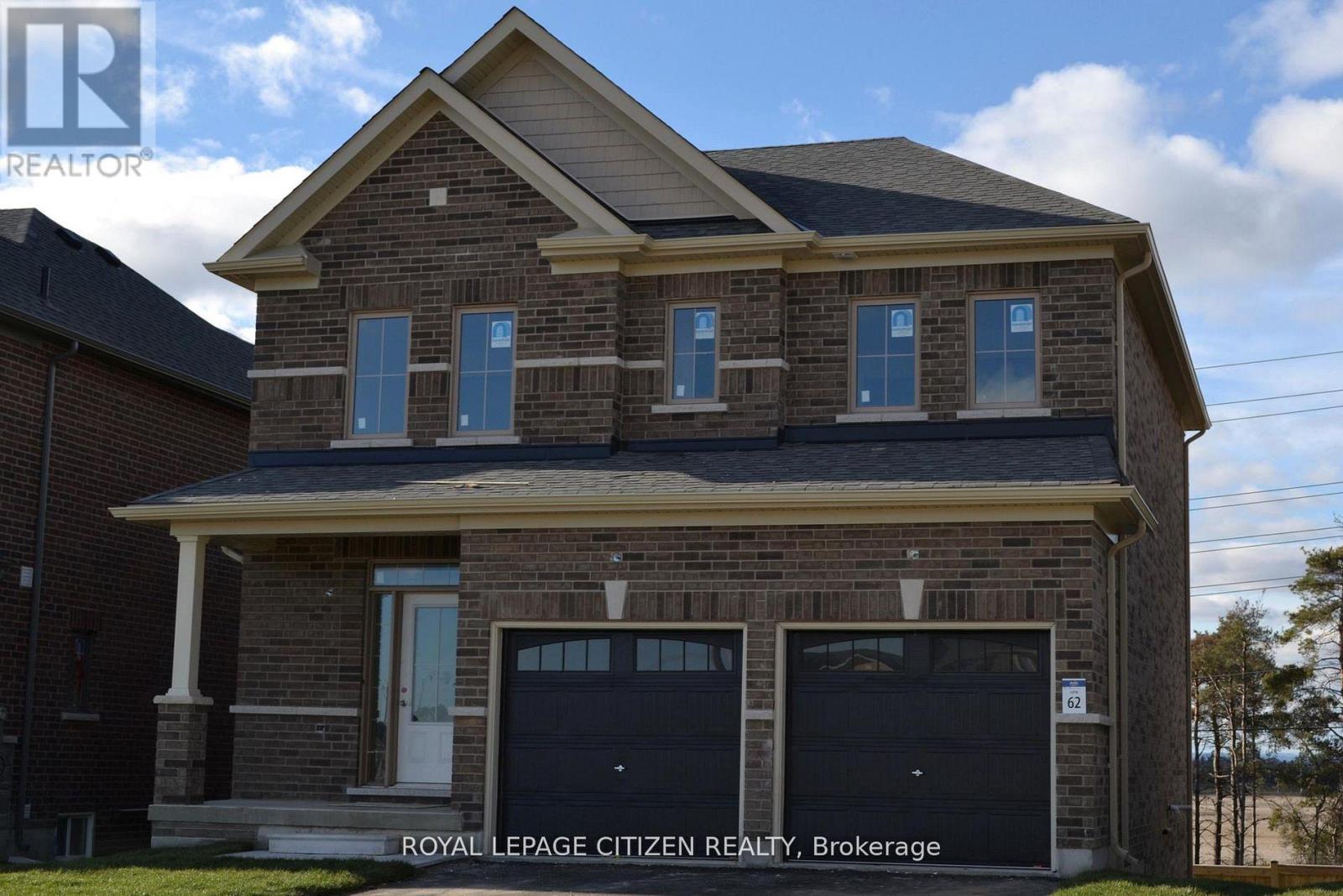 75 FENN CRESCENT - 3
