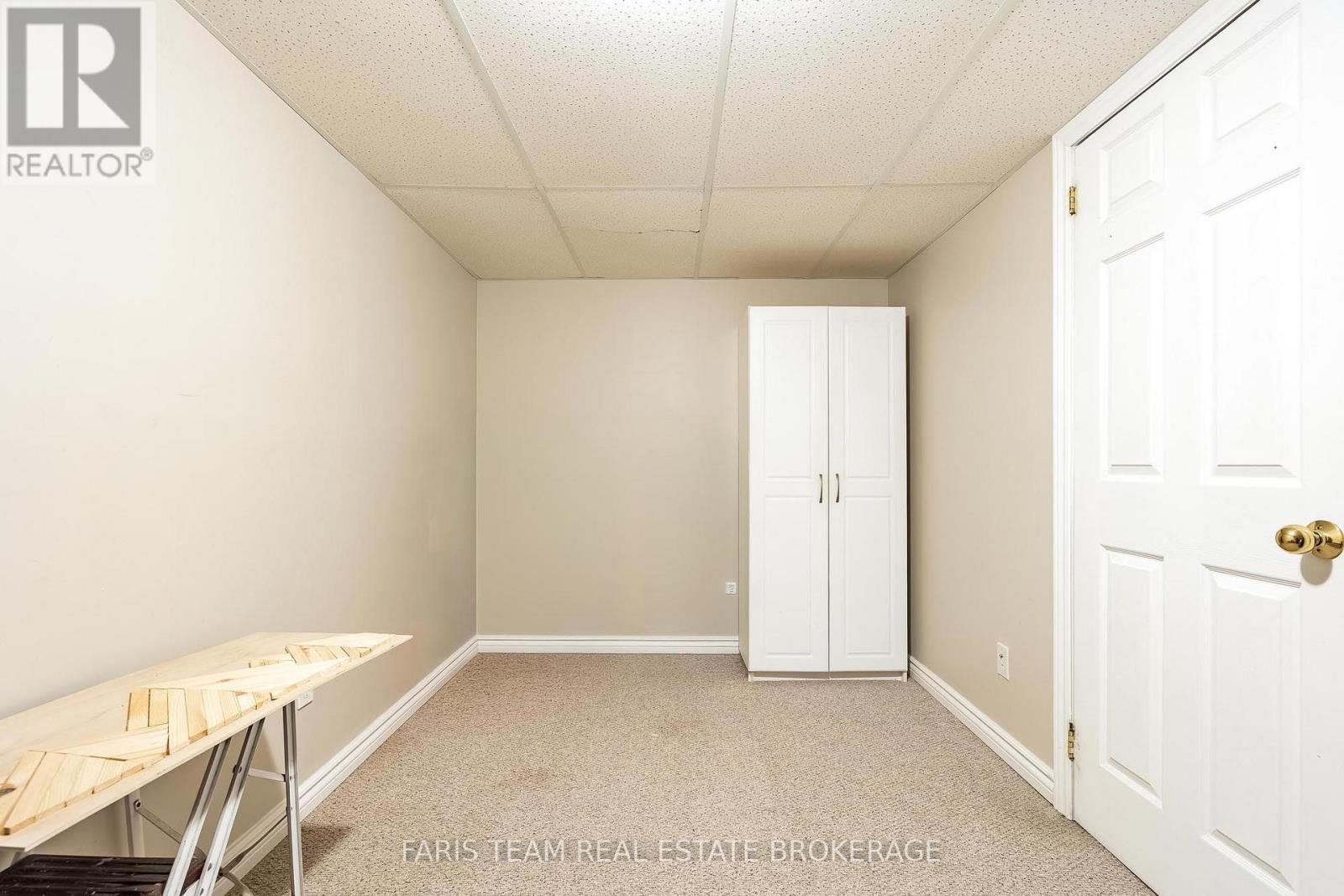79 SANFORD STREET - Image 22