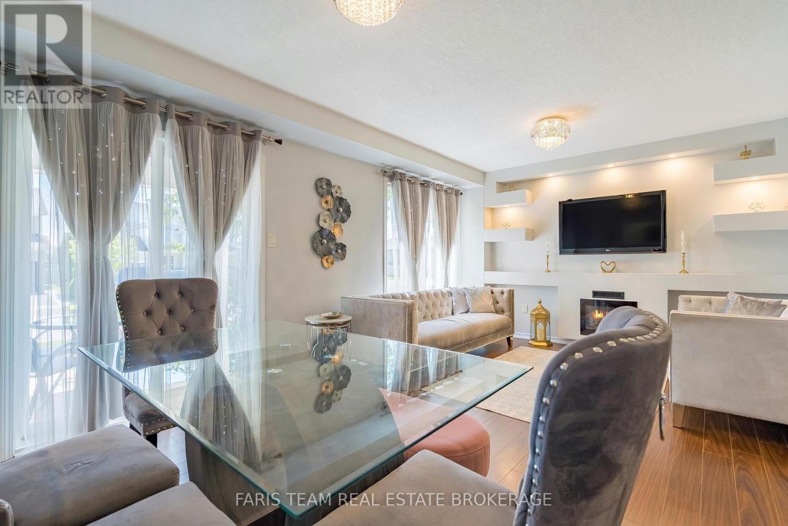 #48 75 PRINCE WILLIAM WAY - Image 11