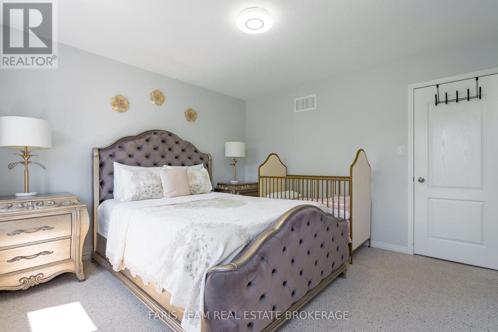 #48 75 PRINCE WILLIAM WAY - Image 16