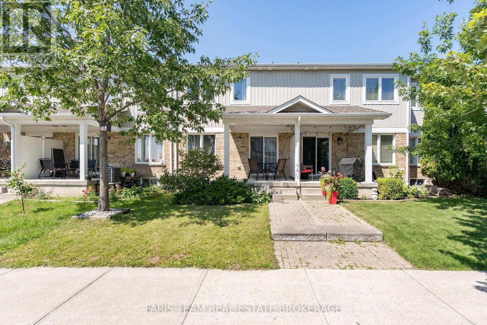#48 75 PRINCE WILLIAM WAY - Image 29