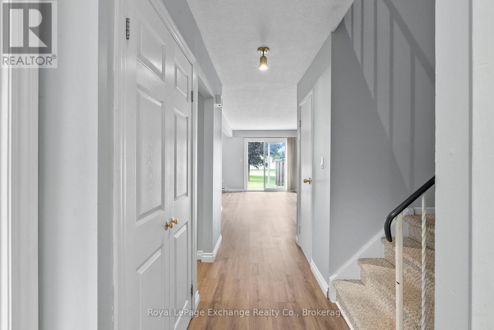#41 41 PHILIP PLACE - Image 5