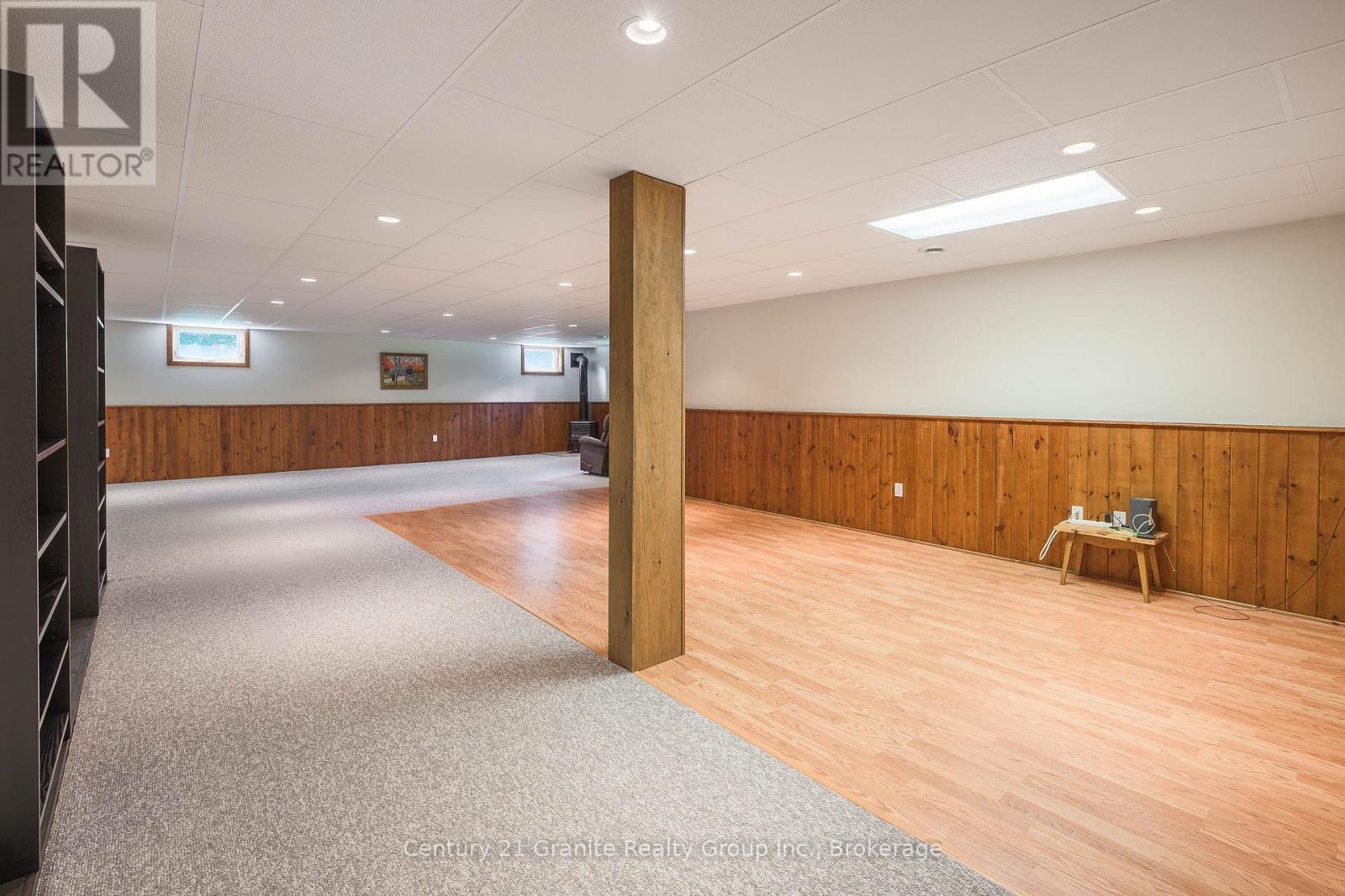 49 SANCAYNE STREET - 31