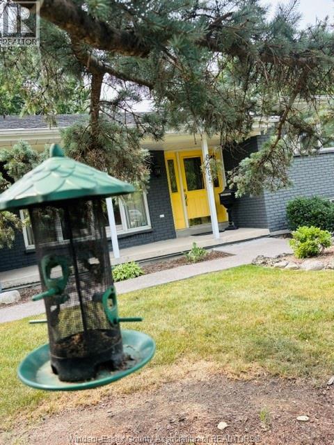 8285 MALDEN ROAD - Image 7