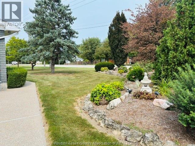 8285 MALDEN ROAD - Image 5