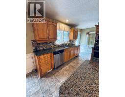 8285 Malden Road, Lasalle, ON N9J2V5 Photo 23