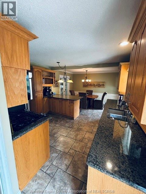 8285 MALDEN ROAD - Image 20