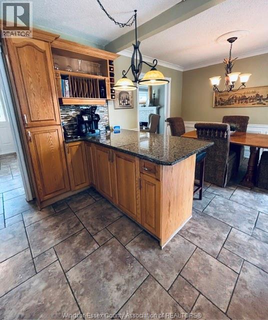 8285 MALDEN ROAD - Image 26