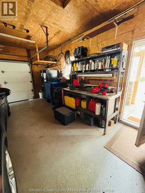 8285 MALDEN ROAD - Image 44