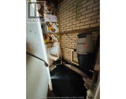 8285 Malden Road, Lasalle, ON N9J2V5 Photo 41
