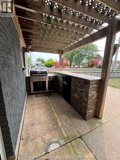 8285 MALDEN ROAD - Image 40