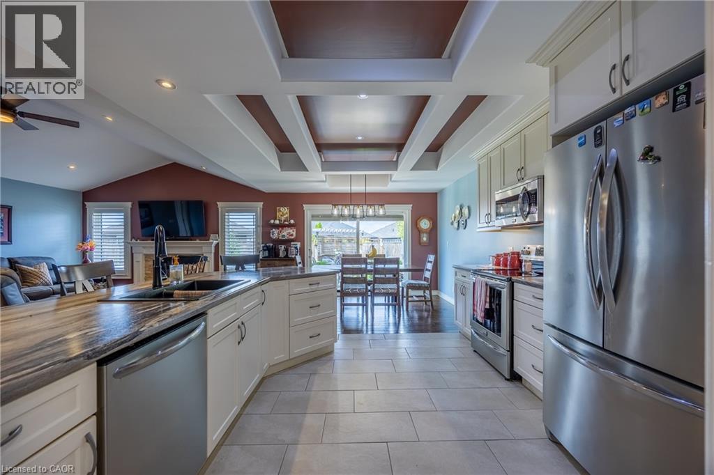 15 HURLEY Court - 7