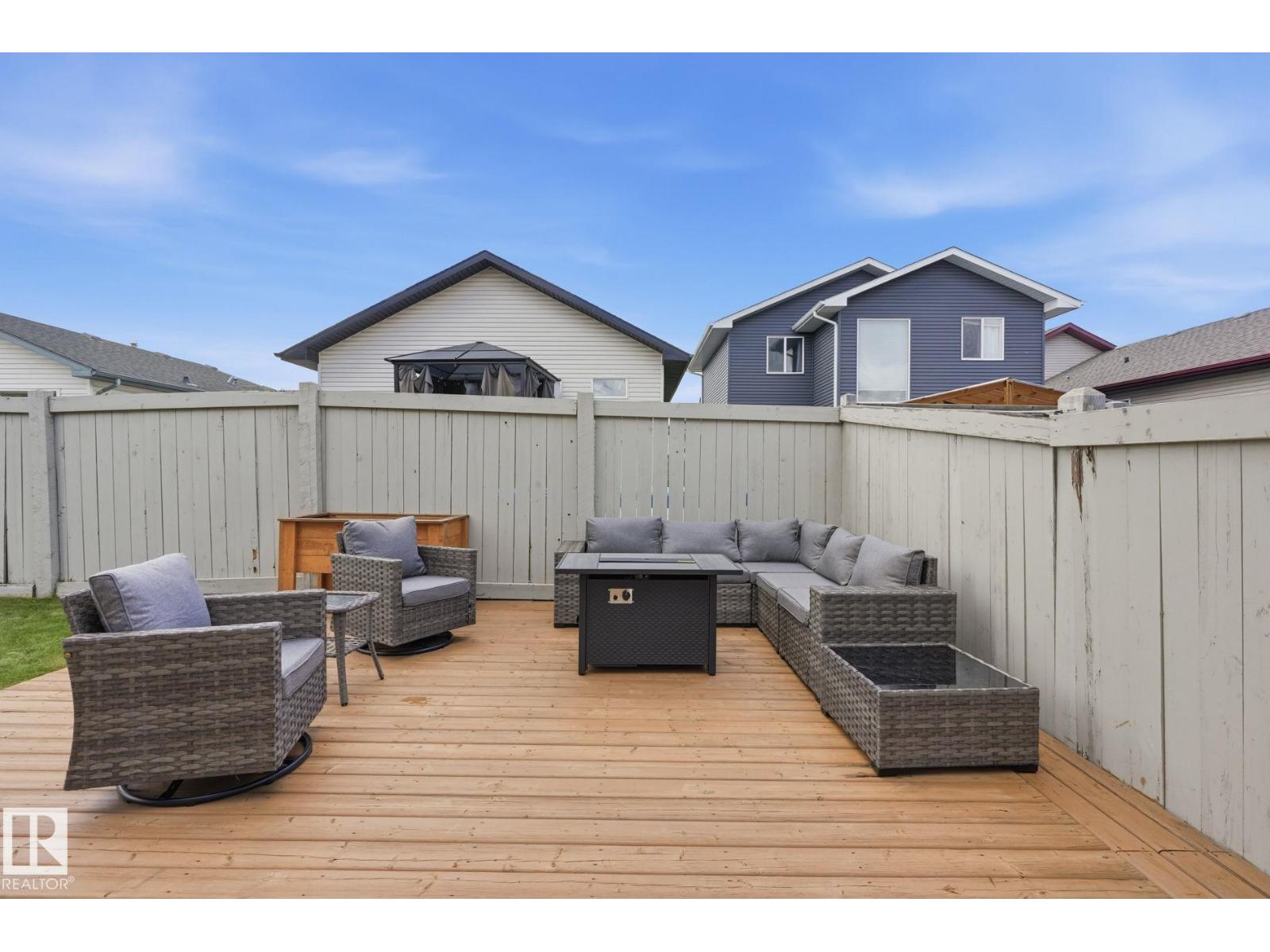 66 Willowby CL - Image 34