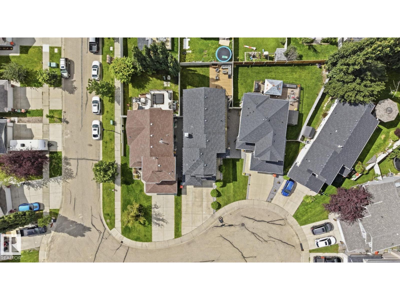 66 Willowby CL - Image 38
