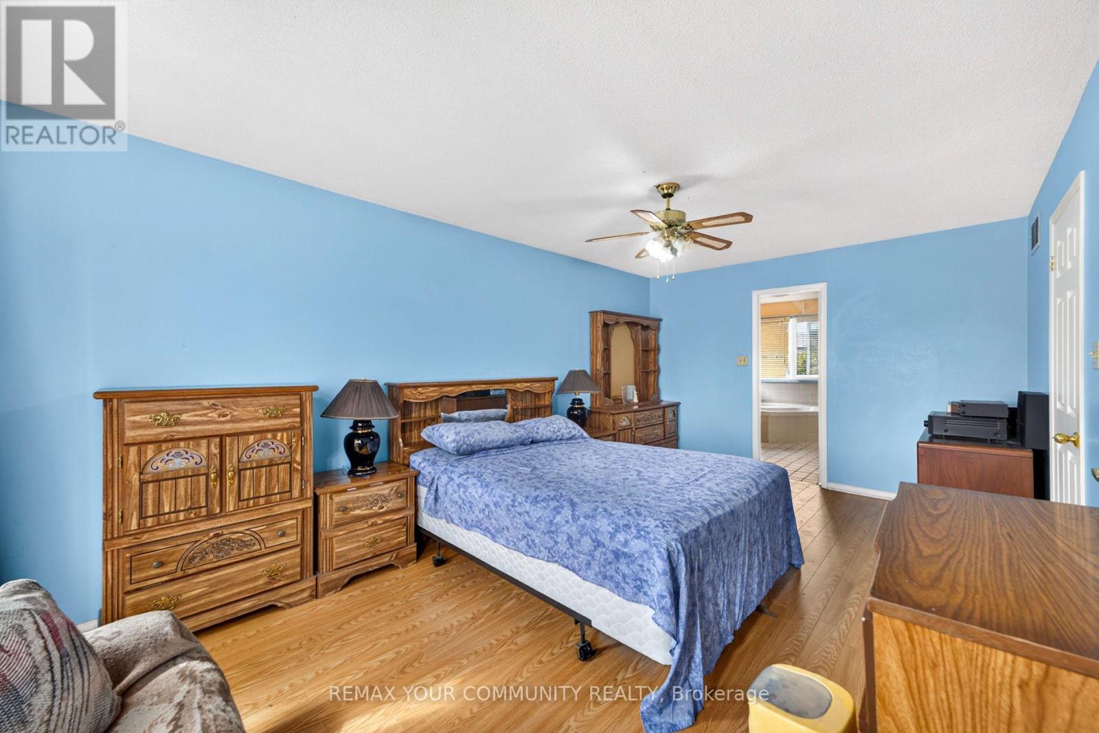 74 RICHVALE DRIVE - 15