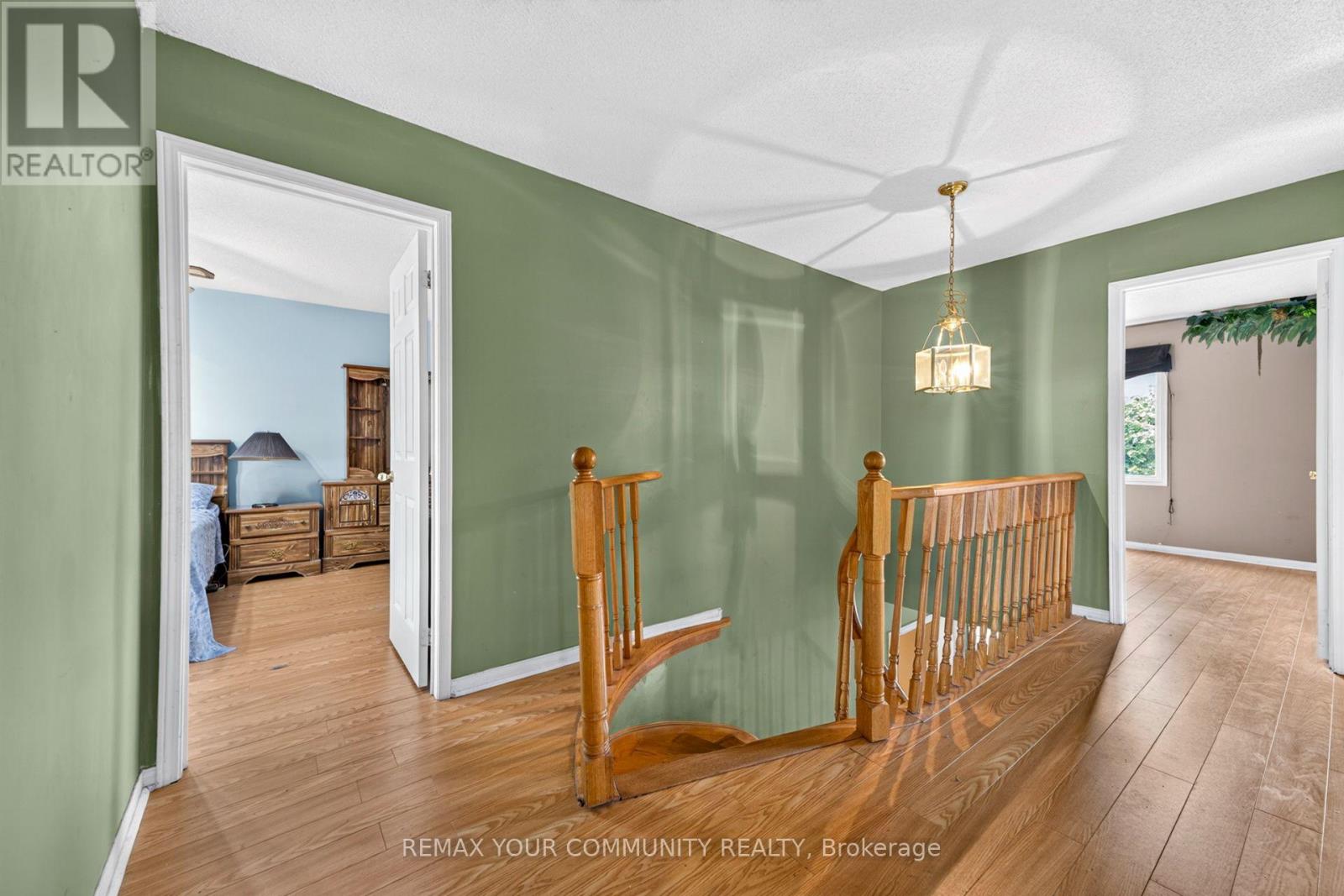74 RICHVALE DRIVE - 14