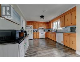 4 Braemar Crescent thumbnail 13
