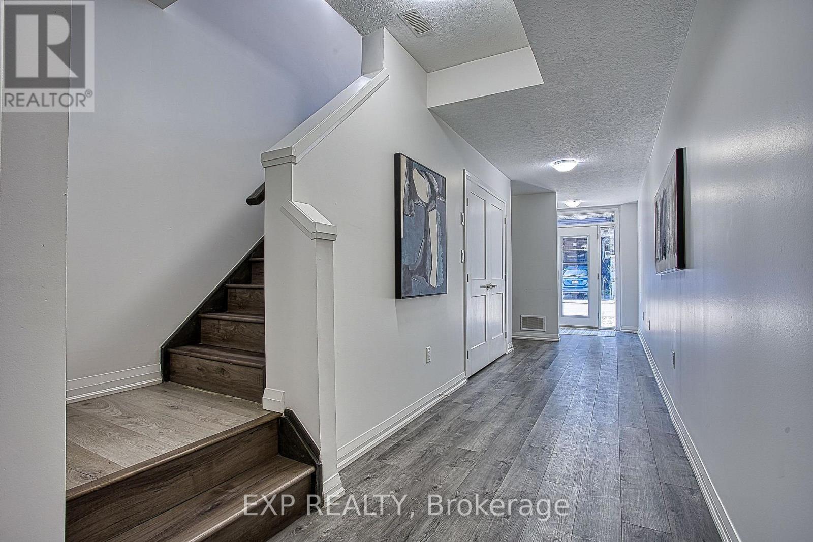 #25 5000 CONNOR DRIVE - 4