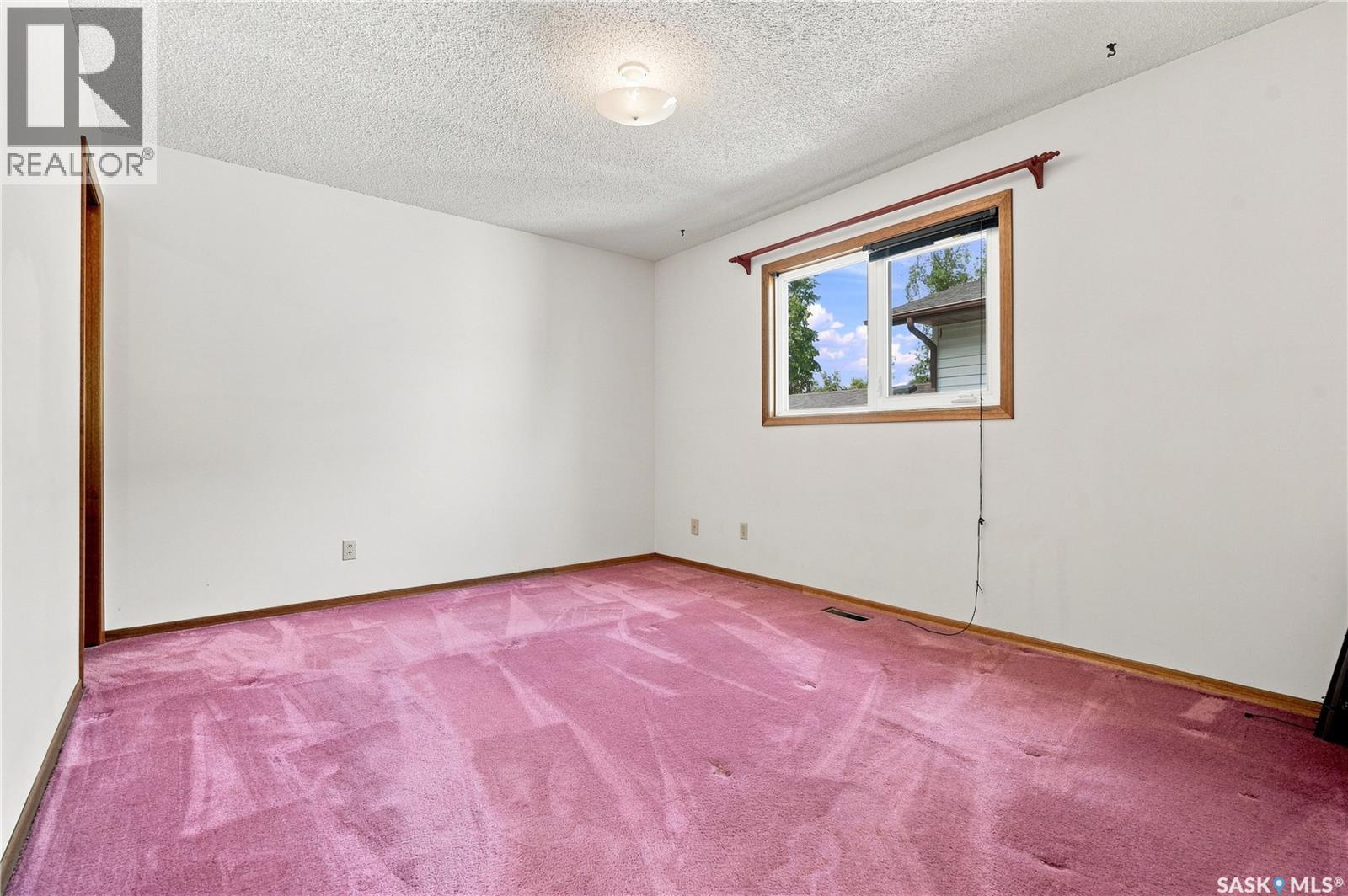 202 Stacey COURT - Image 12