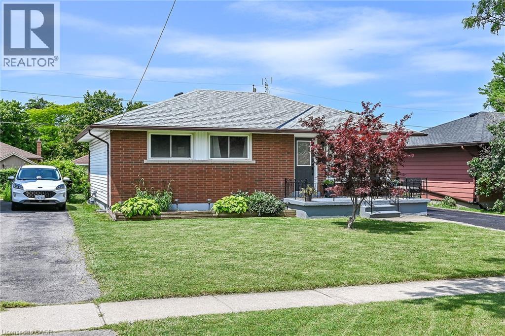 13 ALLANBURG Road S - Image 39