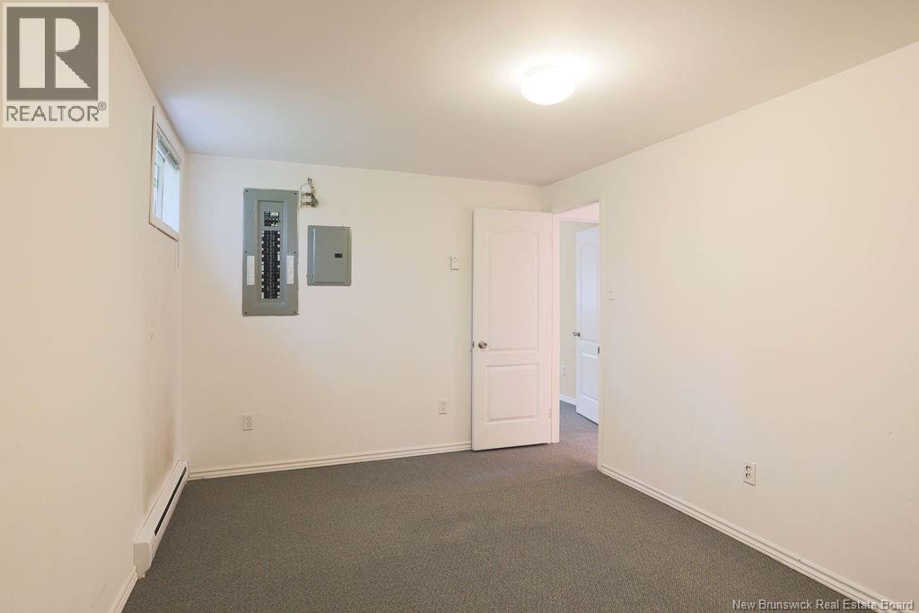 18 Garrison Drive - Image 40