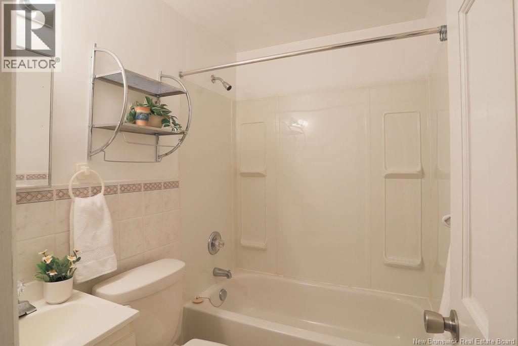 18 Garrison Drive - Image 41