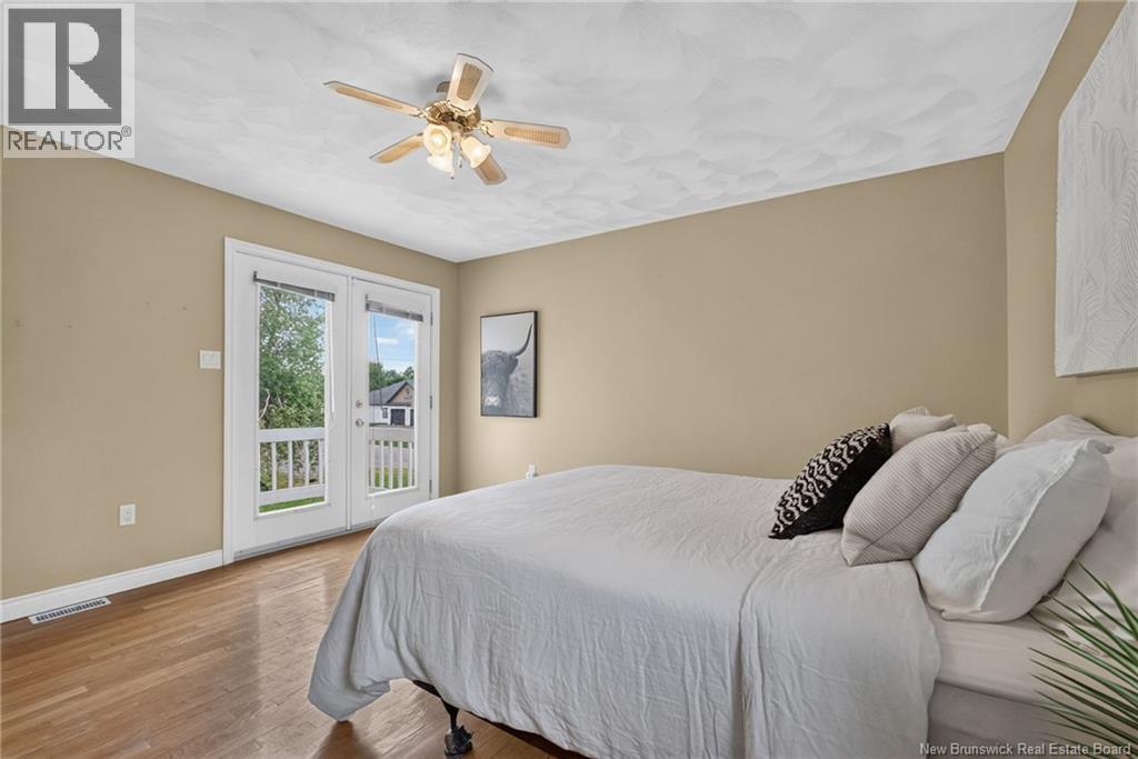 65 Rue Acadie - Image 33