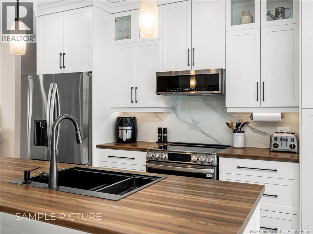 20 Normand Lane - Image 6