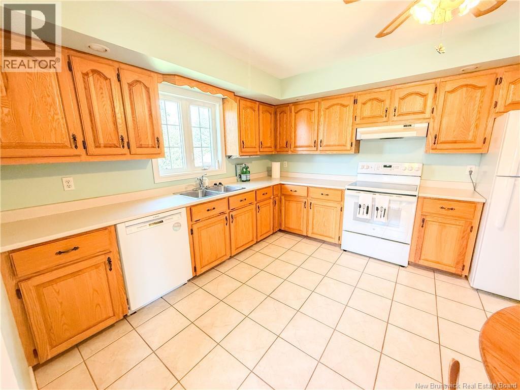 11 Clover Court - 10