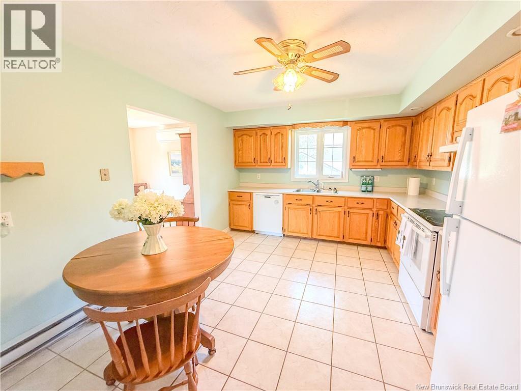 11 Clover Court - 12