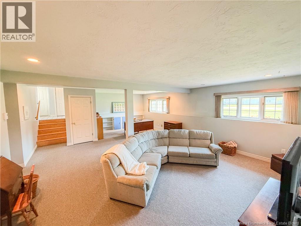 11 Clover Court - Image 32