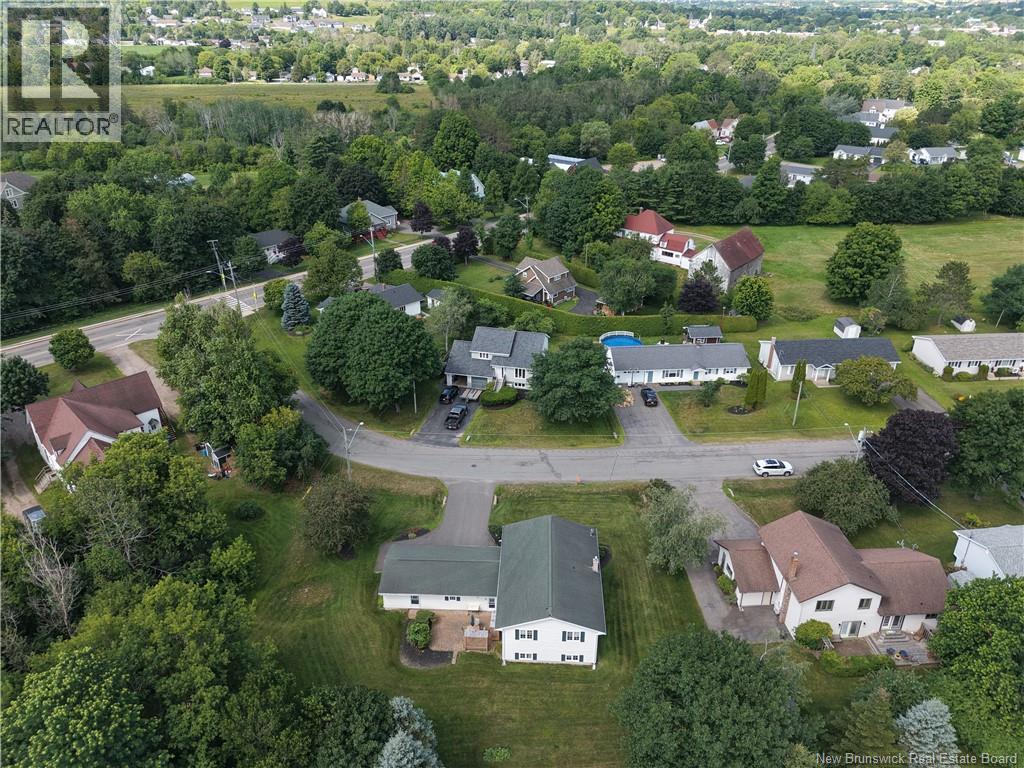 11 Clover Court - 41