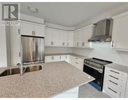 1869 Narcissus Gardens, Pickering, ON L1X2R2 Photo 10