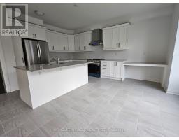 1869 Narcissus Gardens, Pickering, ON L1X2R2 Photo 12