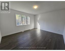 1869 Narcissus Gardens, Pickering, ON L1X2R2 Photo 18